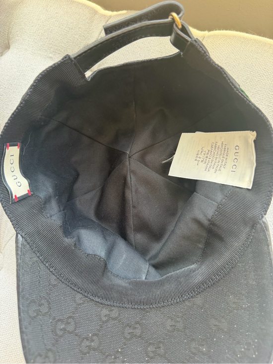 Gucci Black GG Canvas Baseball Cap with Red & Green Web
